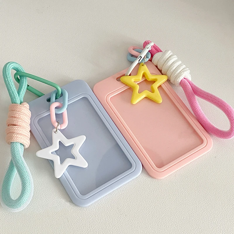 Cute Star Hangings ABS Slide Kpop Photo Card Holder Anti-lost Keychain INS Idol Protective Case Bag Bus Cards Sleeves Supplies
Cute Star Hangings ABS Slide Kpop Photo Card Holder Anti-lost Keychain INS Idol Protective Case Bag Bus Cards Sleeves Supplies