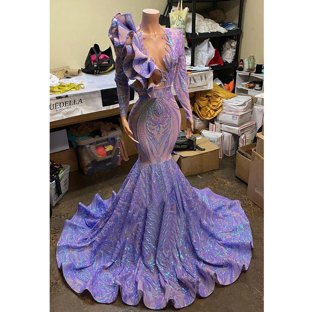 Long Sleeves Women Purple V Neck Prom Dresses 2023 African Mermaid Lace Sequined Evening Gowns Black Girls Ruffles Hem Vestidos
Long Sleeves Women Purple V Neck Prom Dresses 2023 African Mermaid Lace Sequined Evening Gowns Black Girls Ruffles Hem Vestidos