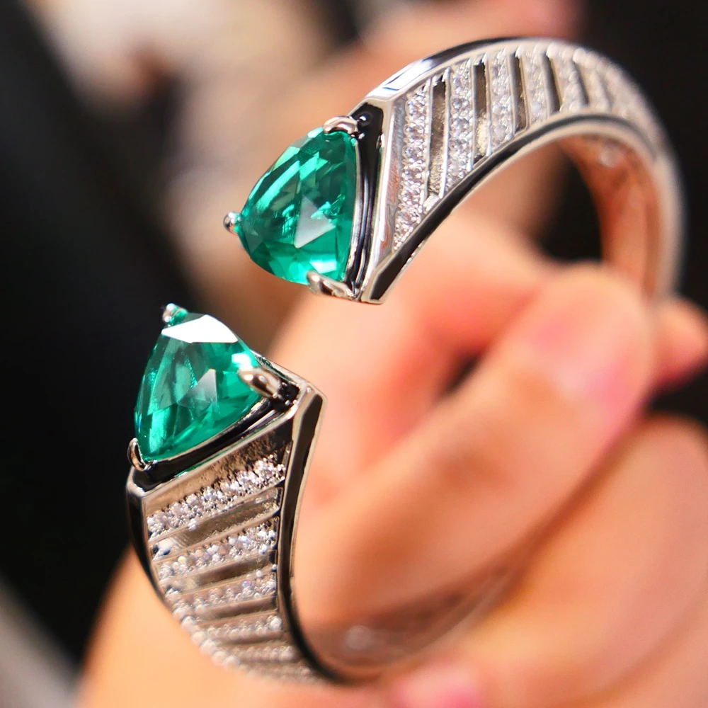 

AYJEWELRY Women Cuff Bangles Bracelets With Double Triangle Emerald Green Zircon Crystal Stone Black Enamel Designer Jewelry