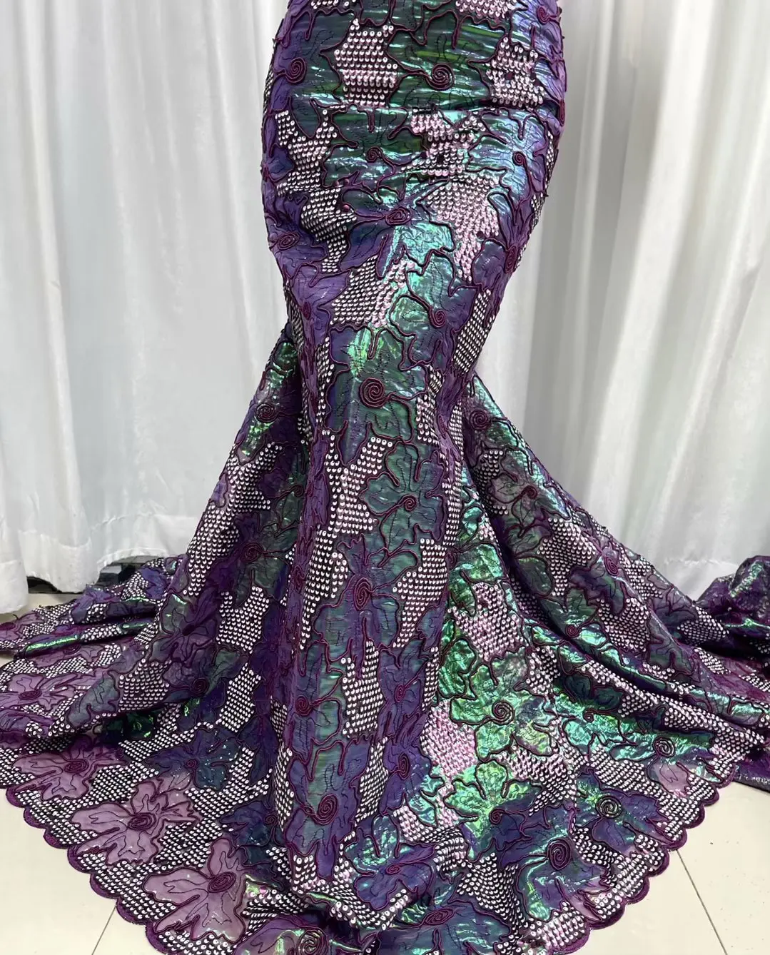 African Lace Fabric French Net Sequins Fabric 2023 High Quality Sewing Embroidered Lace Tulle Nigerian Lace Fabric 5Yards
African Lace Fabric French Net Sequins Fabric 2023 High Quality Sewing Embroidered Lace Tulle Nigerian Lace Fabric 5Yards