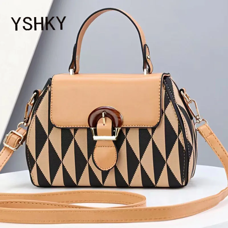 New Women bag Handbag bag for women Shoulder bag Bolsos Female Large capacity stylish shoulder bag
New Women bag Handbag bag for women Shoulder bag Bolsos Female Large capacity stylish shoulder bag