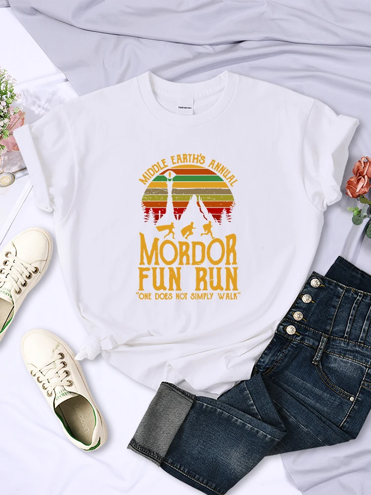 Middle Earth'S Annual Mordor Fun Run T Shirts Women Vintage Casual All-math Tops Breathable Fashion Short Sleeve Womans Clothing
Middle Earth'S Annual Mordor Fun Run T Shirts Women Vintage Casual All-math Tops Breathable Fashion Short Sleeve Womans Clothing