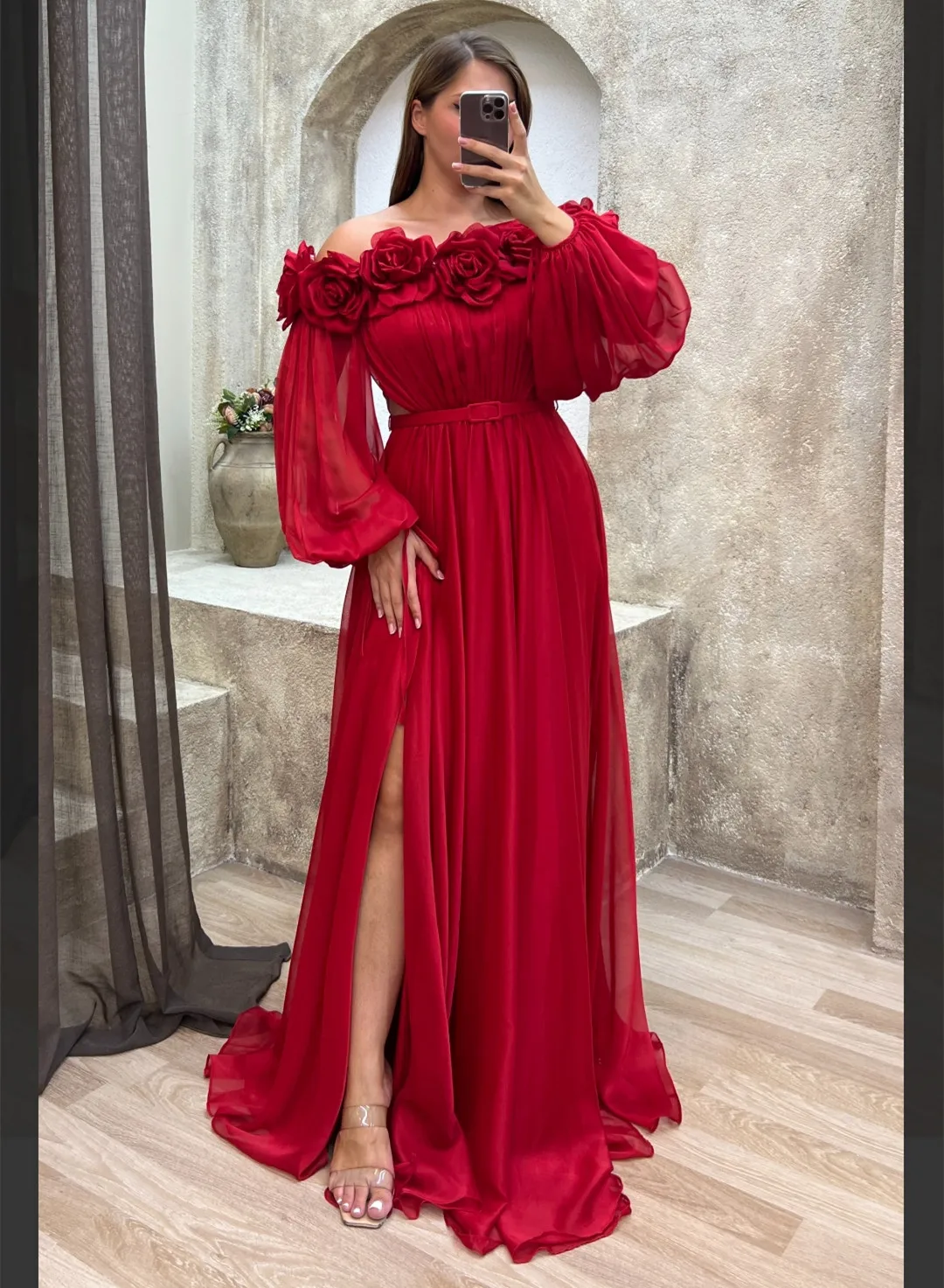 Elegant Long Boat Neck Red Evening Dresses With Flowers فساتين السهرة A-Line Chiffon Floor Length Prom Dress With Slit for Women
Elegant Long Boat Neck Red Evening Dresses With Flowers فساتين السهرة A-Line Chiffon Floor Length Prom Dress With Slit for Women