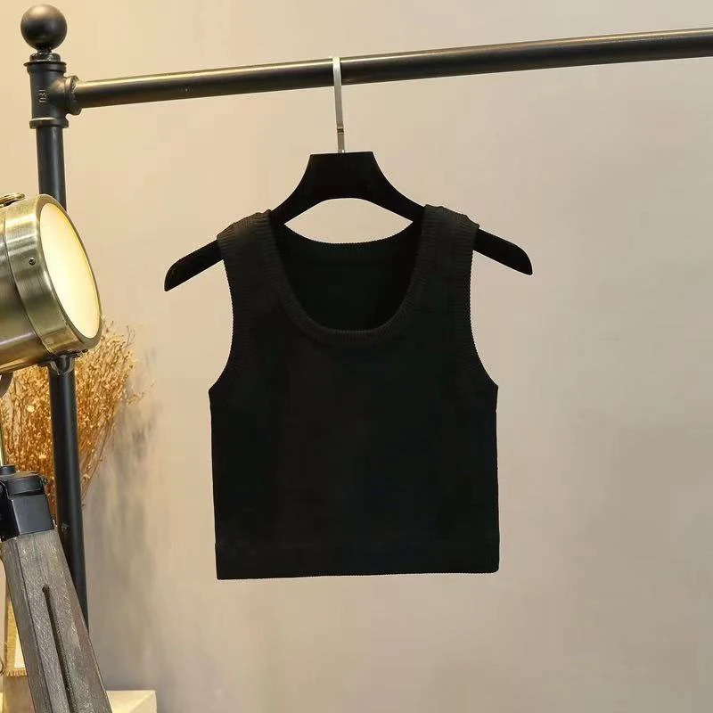 Fashion Classic Trendy Luxury Design Summer New Breathable Sexy Cotton Tank Top Vest Female
Fashion Classic Trendy Luxury Design Summer New Breathable Sexy Cotton Tank Top Vest Female