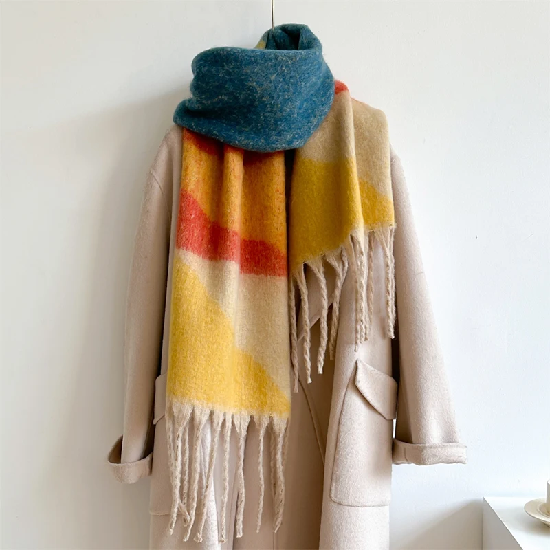 2023 Women Warm Pashmina Hijab Scarf Luxury Print Warm Cashmere Shawl Wraps with Tassl Casual Thick Long Blanket Poncho Echarpe
2023 Women Warm Pashmina Hijab Scarf Luxury Print Warm Cashmere Shawl Wraps with Tassl Casual Thick Long Blanket Poncho Echarpe