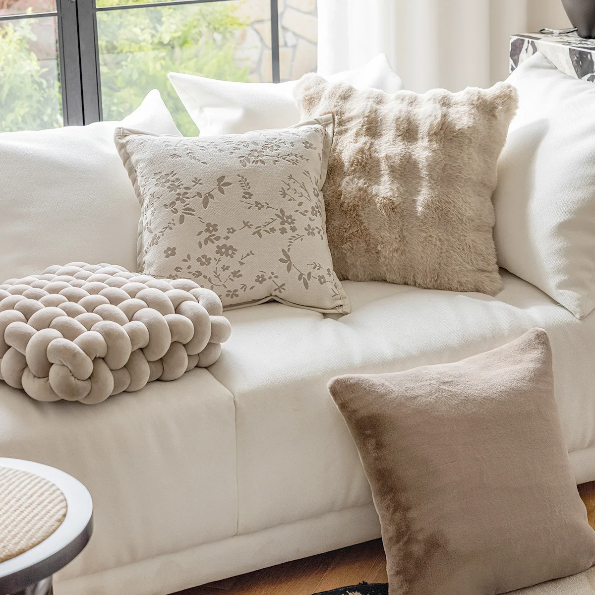 

30x50/45x45cm Cream Plush Sofa Throw Pillows Cover Living Room Decoration Flower Cushion Cover Pillowcase for Couch Home Decor