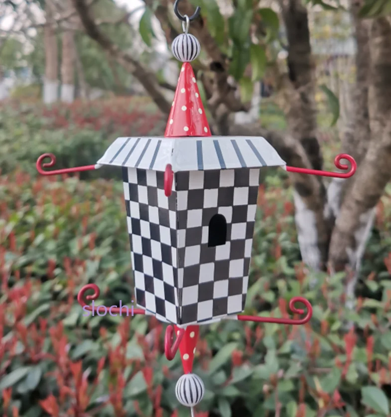 Waterproof Gazebo Hanging Wild Bird Feeder Outdoor Feeding House Type Bird Feeder Alimentación De Aves Pedant Bird Feeder Decr
Waterproof Gazebo Hanging Wild Bird Feeder Outdoor Feeding House Type Bird Feeder Alimentación De Aves Pedant Bird Feeder Decr