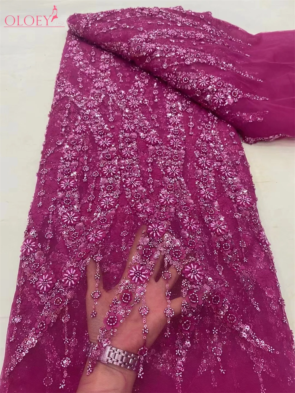 2024 Fashion Elegant French Embroidery Beaded Lace Fabric African Nigerian With Sequins Fabric For Wedding Dress
2024 Fashion Elegant French Embroidery Beaded Lace Fabric African Nigerian With Sequins Fabric For Wedding Dress