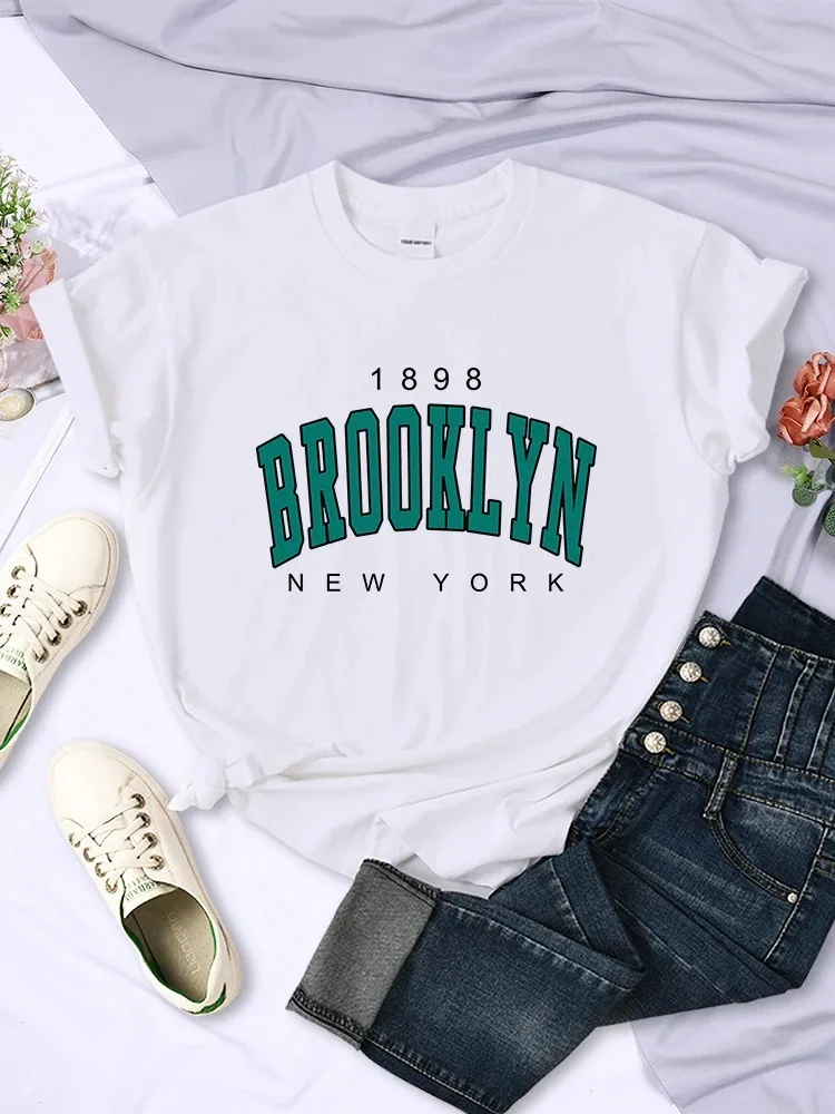 

1898 Brooklyn New York Print Womens Short Sleeve Vintage Fashion Casual T-Shirts All-math Crewneck Breathable Female Clothing