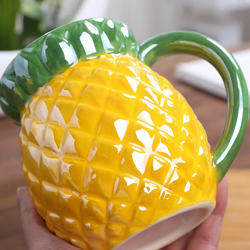 450ML Creative Fruit Ceramic Mug Cute Strawberry Coffee Mug with Handle Children's Milk Cup Personalized Fruit Shape Office Cups
450ML Creative Fruit Ceramic Mug Cute Strawberry Coffee Mug with Handle Children's Milk Cup Personalized Fruit Shape Office Cups