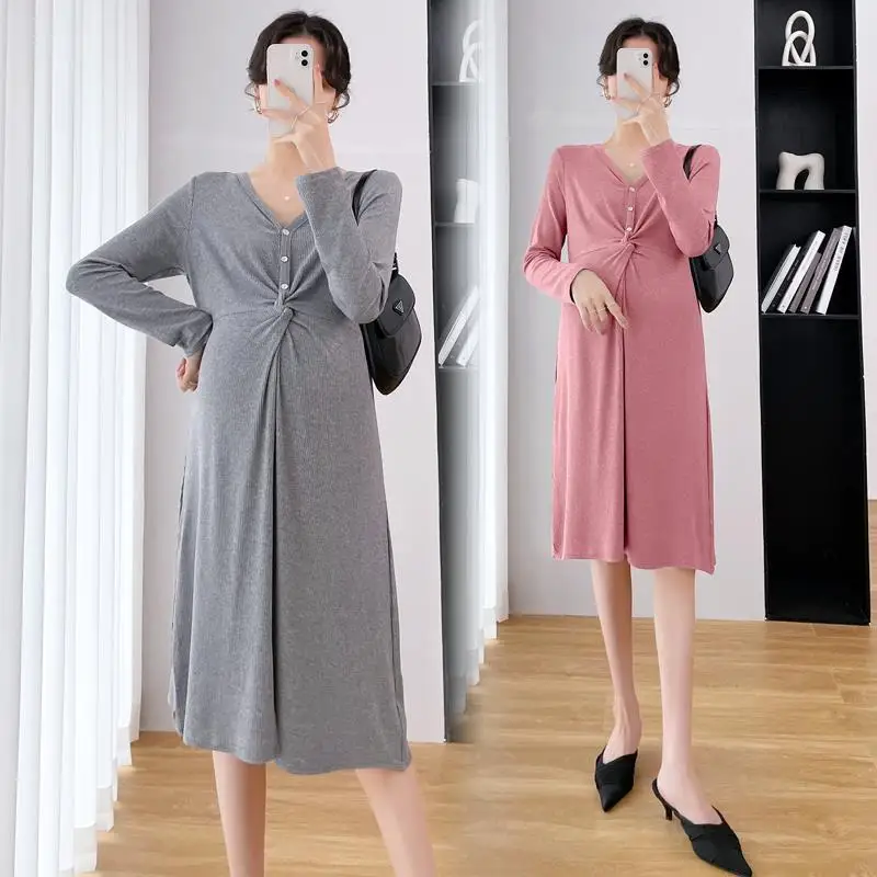 Maternity Dress Spring Fall Long Sleeve V-neck Loose Knit Clothes for Pregnant Women Casual High Waist Patchwork Pregnancy
Maternity Dress Spring Fall Long Sleeve V-neck Loose Knit Clothes for Pregnant Women Casual High Waist Patchwork Pregnancy