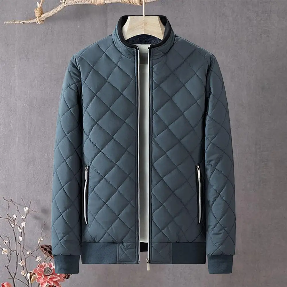 High Neck Jacket Coat Stylish Men's Rhombus Embossed Jacket Warm Fleece Lining Slim Fit Coat for Autumn Winter Fashion Men
High Neck Jacket Coat Stylish Men's Rhombus Embossed Jacket Warm Fleece Lining Slim Fit Coat for Autumn Winter Fashion Men