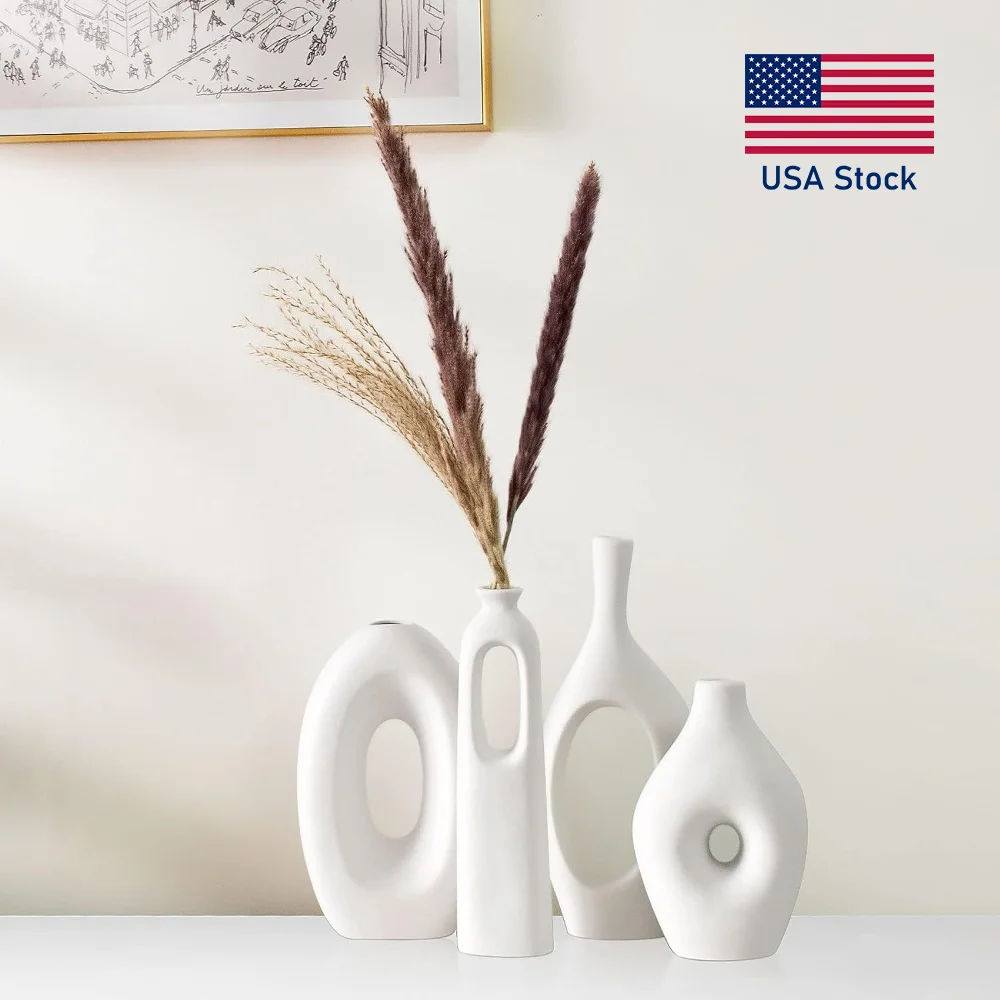 White Ceramic Minimalist Vases Set of 4 Nordic Boho Style Round Donut Hollow Blumen Flower Vase for Home Living Room Decoration
White Ceramic Minimalist Vases Set of 4 Nordic Boho Style Round Donut Hollow Blumen Flower Vase for Home Living Room Decoration