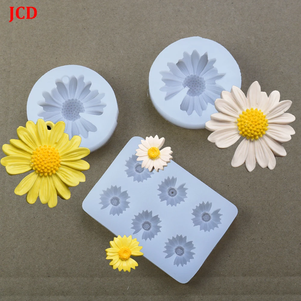 1Pcs Flower With Hole Small Zou Ju Sunflower Silicone Mold Cake Decoration Simulation Flower Pendant Car Fragrance Mold
1Pcs Flower With Hole Small Zou Ju Sunflower Silicone Mold Cake Decoration Simulation Flower Pendant Car Fragrance Mold