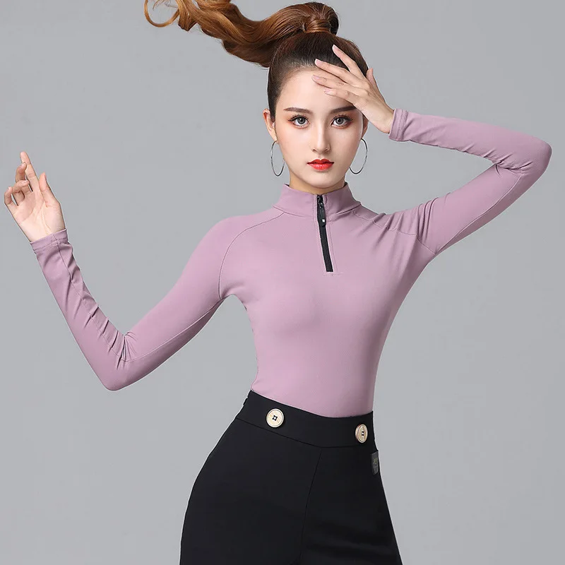 2023 NEW Adult International Ballroom Dance Costume Female Sportswear Sexy Top Purple Turtleneck Zipper Neckline Long Sleeve
2023 NEW Adult International Ballroom Dance Costume Female Sportswear Sexy Top Purple Turtleneck Zipper Neckline Long Sleeve