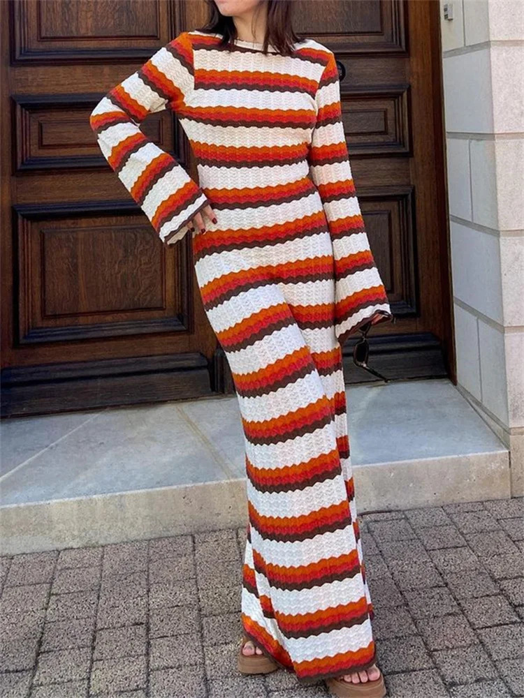 Fit Flare Knit maxi Long Dress Fashion Wave Stripe Long Sleeve Backless Dress Fall Holiday Party Bodycon Dress Y2K Streetwear
Fit Flare Knit maxi Long Dress Fashion Wave Stripe Long Sleeve Backless Dress Fall Holiday Party Bodycon Dress Y2K Streetwear