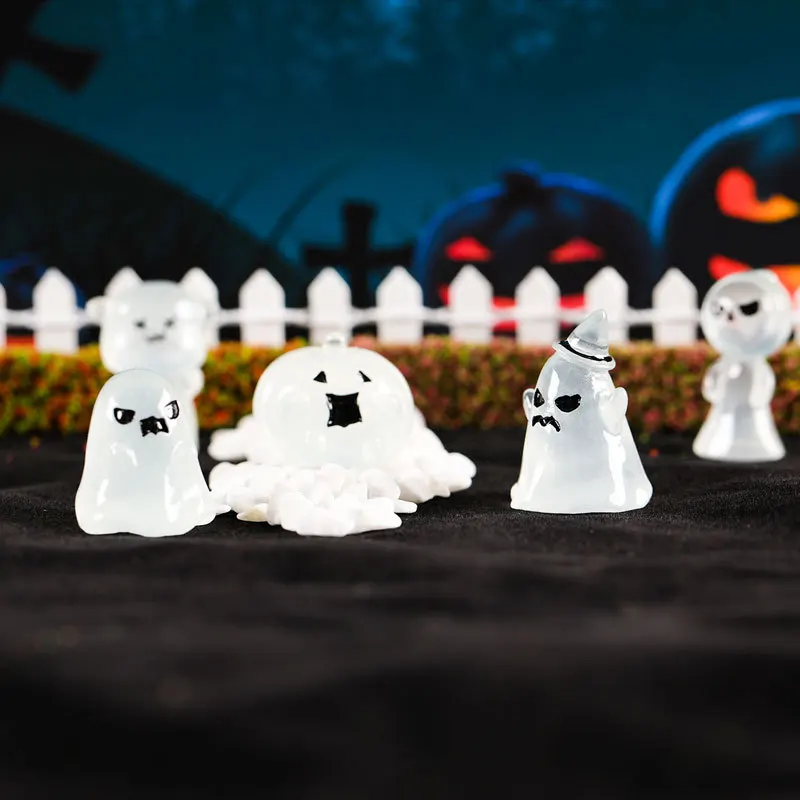 Halloween Luminous Miniatures Ghost Figure Glow In Dark Halloween Glowing Skeleton Spooky Pumpkin Elf Micro Landscape Home Decor
Halloween Luminous Miniatures Ghost Figure Glow In Dark Halloween Glowing Skeleton Spooky Pumpkin Elf Micro Landscape Home Decor