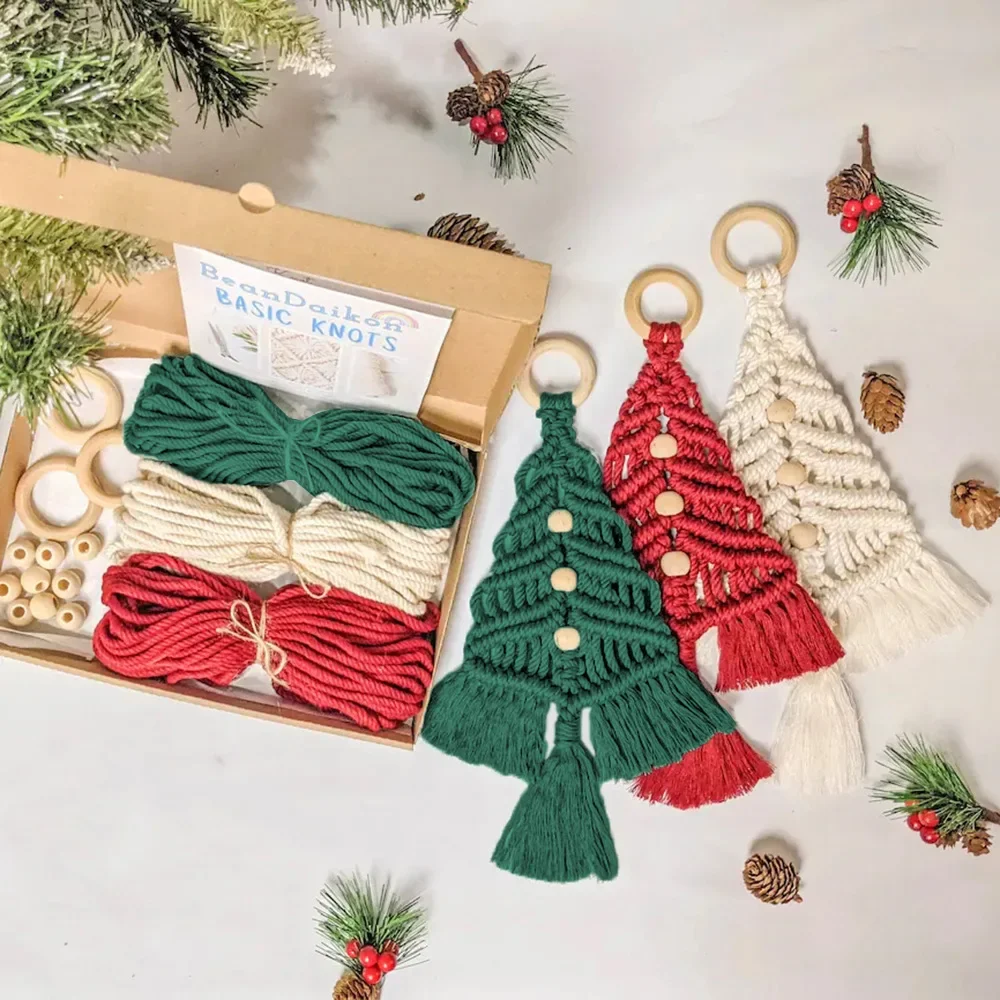 

3PCS /se DIY Woven Christmas Tree Macrame DIY Kit Wall Door Window Hangings Decor Handmade Cotton Cord Weaving Decorations