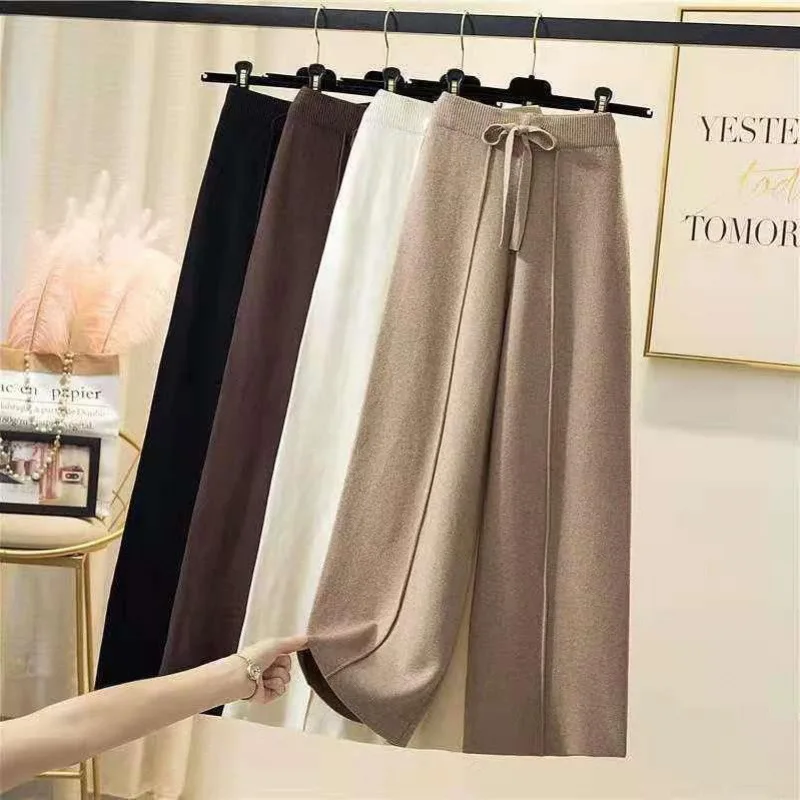 Knitted Wide Leg Pants Women Autumn Winter High Waist Straight Pants Long Trousers Pants Female Thich Warm Bottom Outwear Outfit
Knitted Wide Leg Pants Women Autumn Winter High Waist Straight Pants Long Trousers Pants Female Thich Warm Bottom Outwear Outfit