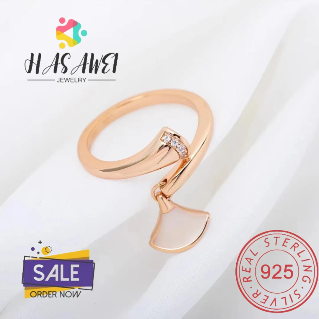 European and American BLV Hot Selling 1:1 Customized s925 Silver Fritillaria Set Diamond Small Fan Ring Personalized
European and American BLV Hot Selling 1:1 Customized s925 Silver Fritillaria Set Diamond Small Fan Ring Personalized