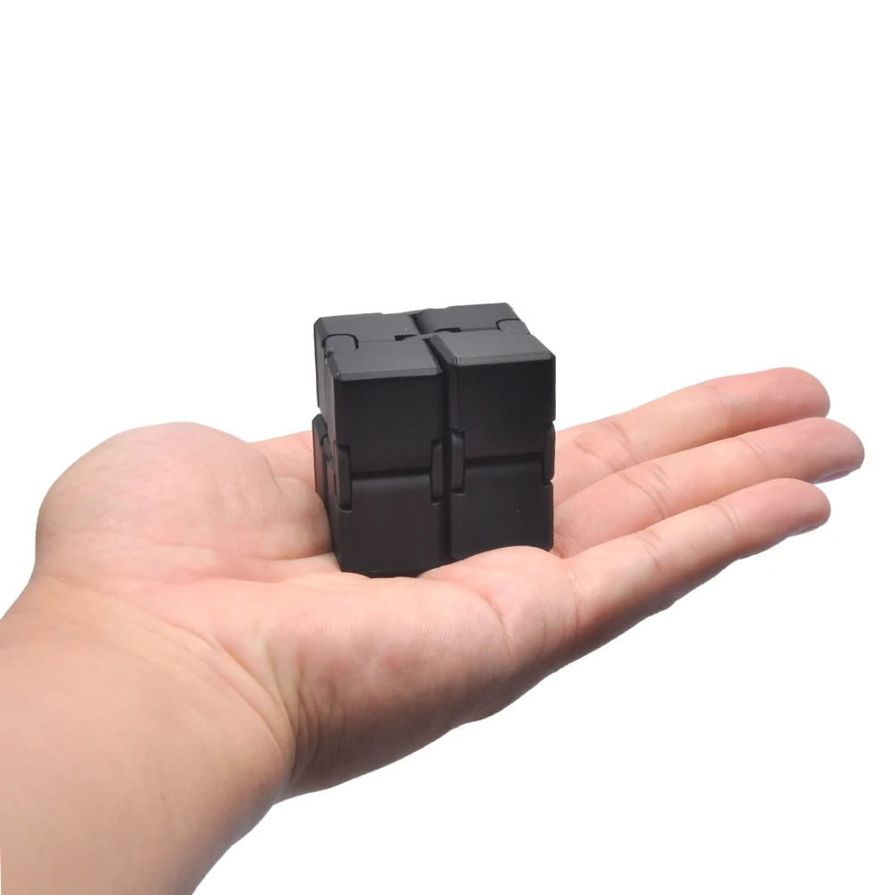 Desktop Ornaments Antistress Oneindige Kubus Infinity Cube Kantoor Flip Cubic Puzzel Stress Reliever Autisme Ontspannen Speelg
Desktop Ornaments Antistress Oneindige Kubus Infinity Cube Kantoor Flip Cubic Puzzel Stress Reliever Autisme Ontspannen Speelg