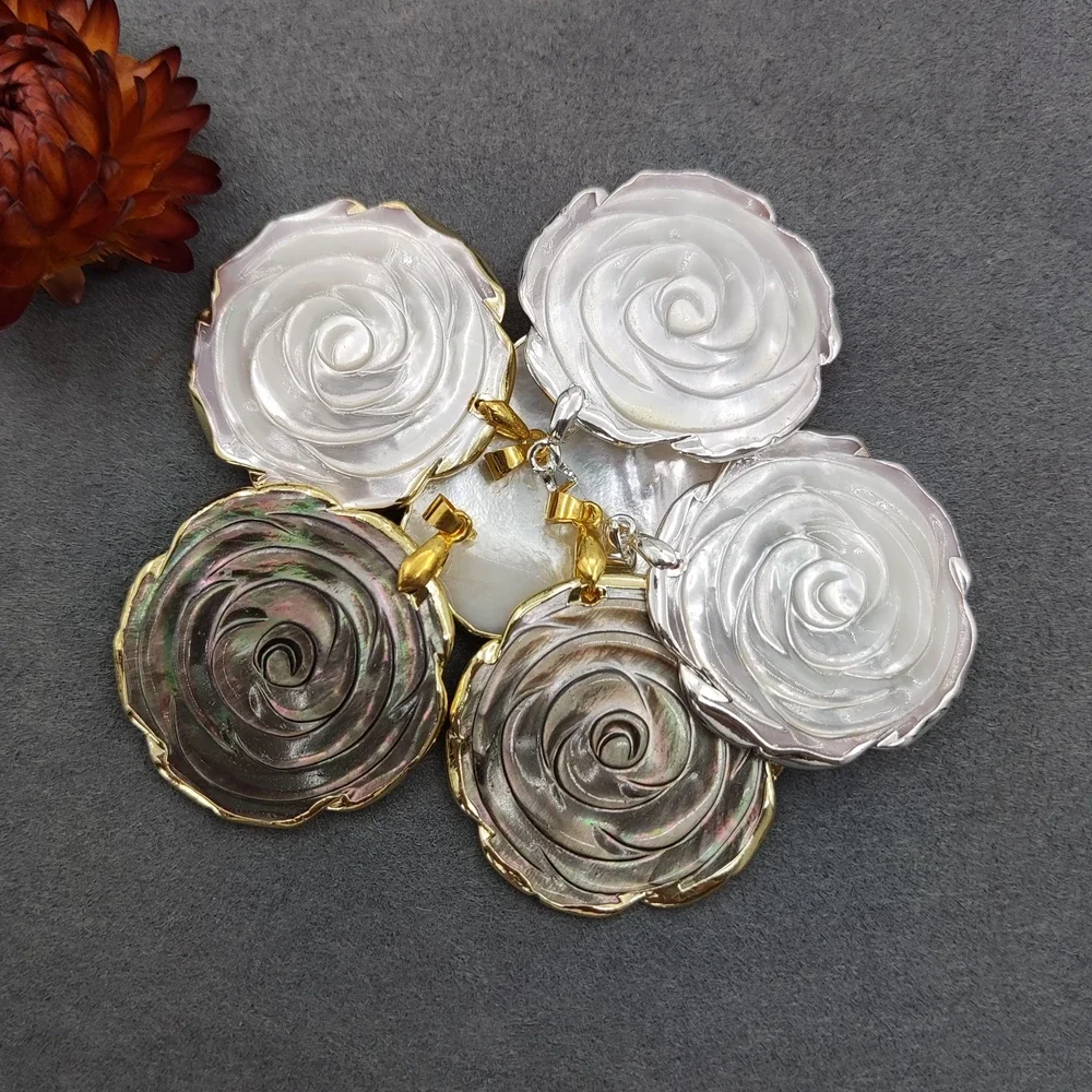 Carved Shell Flower Pendant, Shell Mother of Pearl, Flower Pendant, Seashell White Shell Necklace Charm, Gift for Her
Carved Shell Flower Pendant, Shell Mother of Pearl, Flower Pendant, Seashell White Shell Necklace Charm, Gift for Her