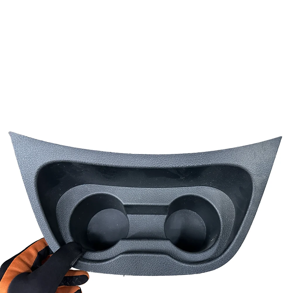 1pc Black Car Central Control Cup Holder Panel Armrest Box Modified Water Cup Holder For Mercedes For Vito For Metris W447 16-23
1pc Black Car Central Control Cup Holder Panel Armrest Box Modified Water Cup Holder For Mercedes For Vito For Metris W447 16-23