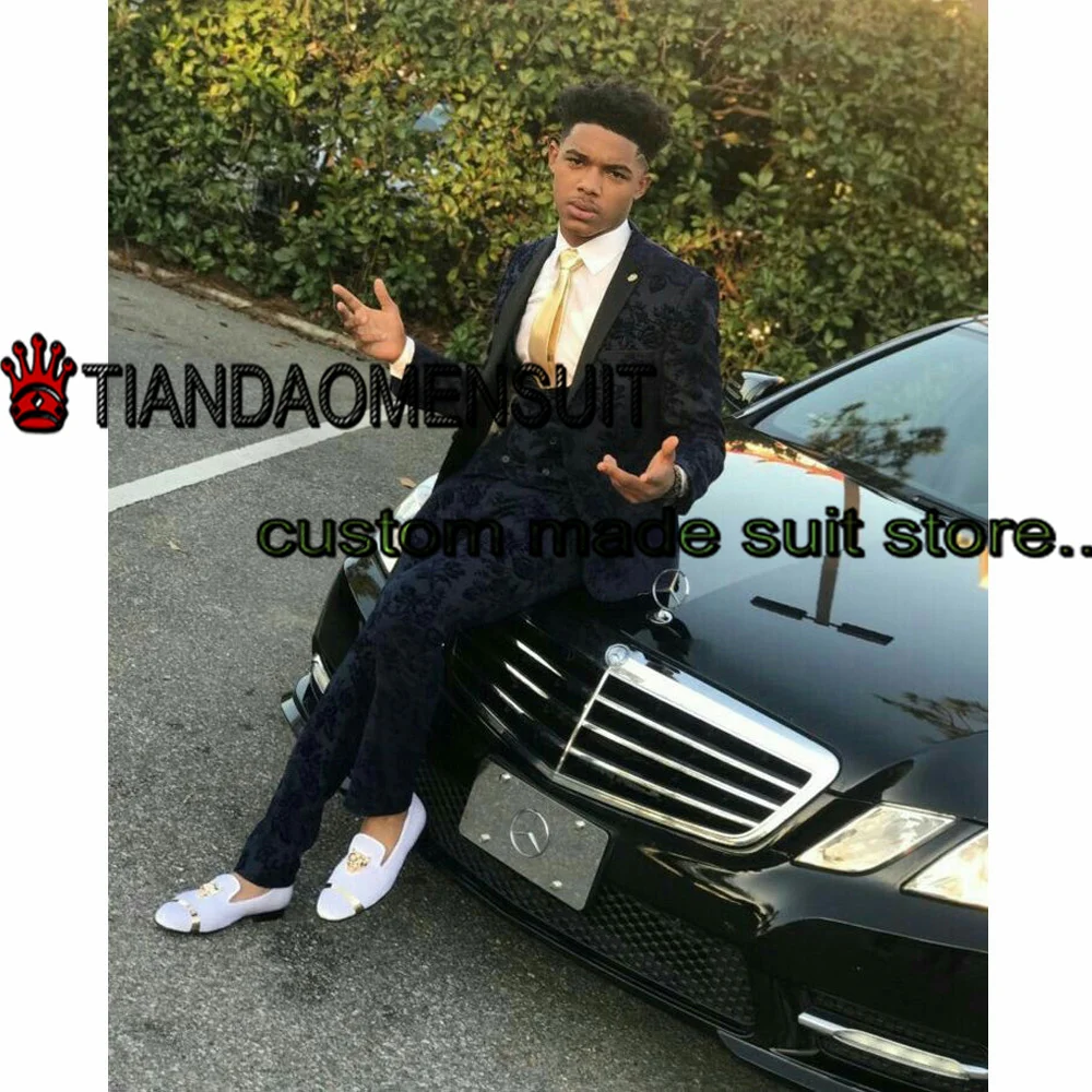 Black Wedding Tuxedo Men's Suit Three-piece Jacquard Jacket Pants Vest Groom Blazer Set Handsome Whole Suits
Black Wedding Tuxedo Men's Suit Three-piece Jacquard Jacket Pants Vest Groom Blazer Set Handsome Whole Suits