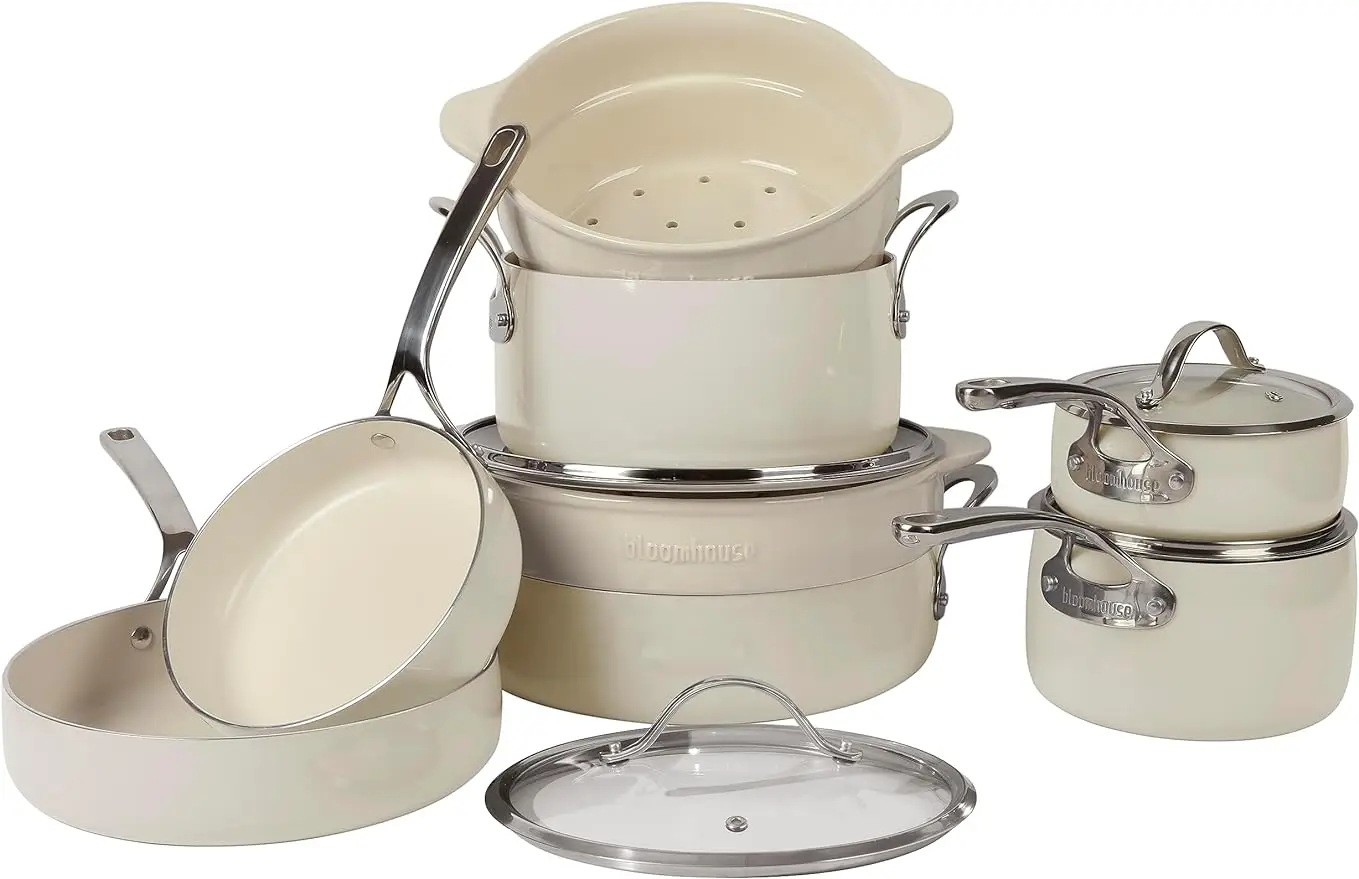 Oprah's Favorite Things - 12 Piece Aluminum Pots and Pans Cookware Set w/Non-toxic Ceramic Non-stick
Oprah's Favorite Things - 12 Piece Aluminum Pots and Pans Cookware Set w/Non-toxic Ceramic Non-stick