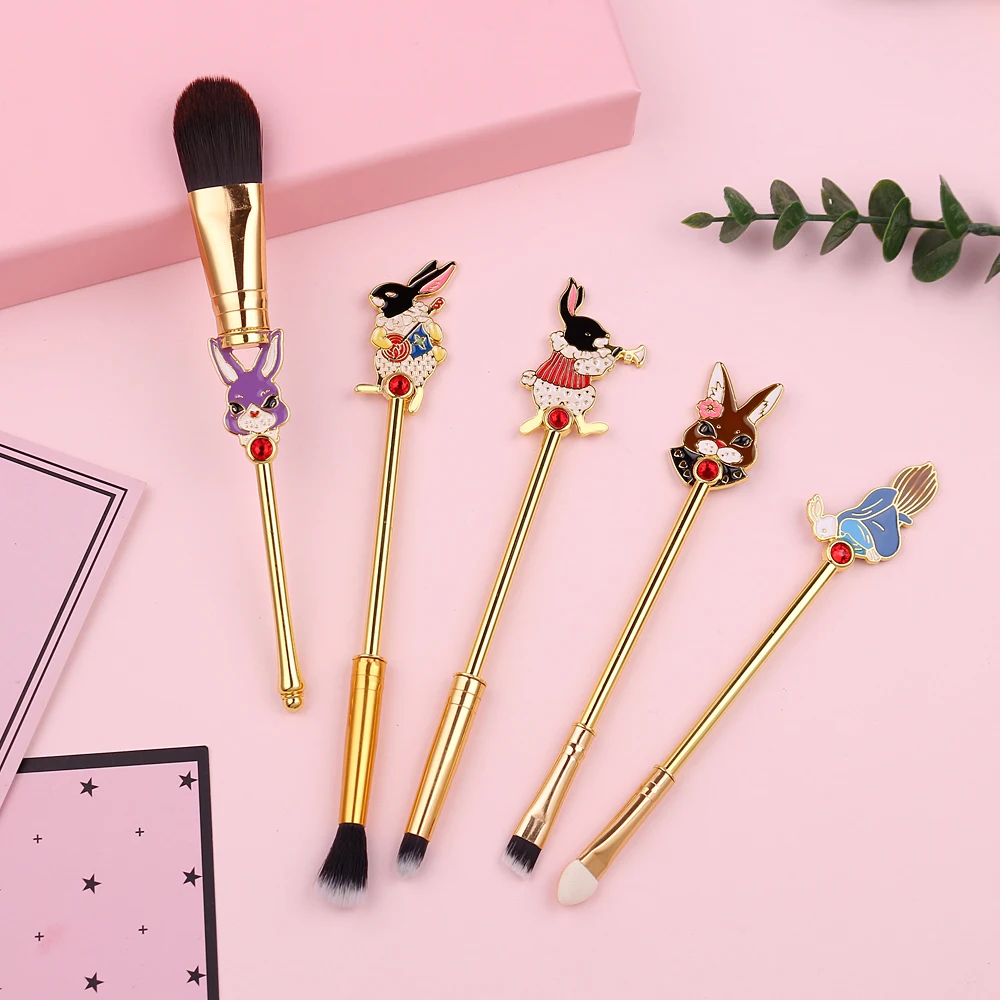 Disney 2022 New Alice in Wonderland Mr. White Rabbit Makeup Brush Set Foundation Mixing Powder Eyeshadow Contouring Makeup Tool
Disney 2022 New Alice in Wonderland Mr. White Rabbit Makeup Brush Set Foundation Mixing Powder Eyeshadow Contouring Makeup Tool