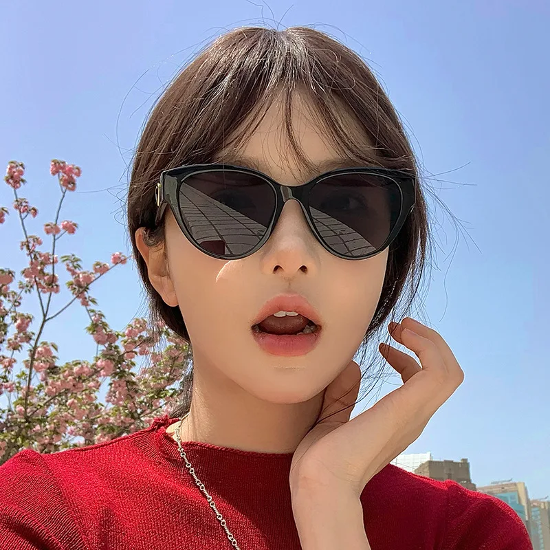 Fashion Cat Eye Sunglasses Women Vintage Solid Color Sun Glasses Female Classic Shades UV Goggles Eyewear With Metal Hinges
Fashion Cat Eye Sunglasses Women Vintage Solid Color Sun Glasses Female Classic Shades UV Goggles Eyewear With Metal Hinges