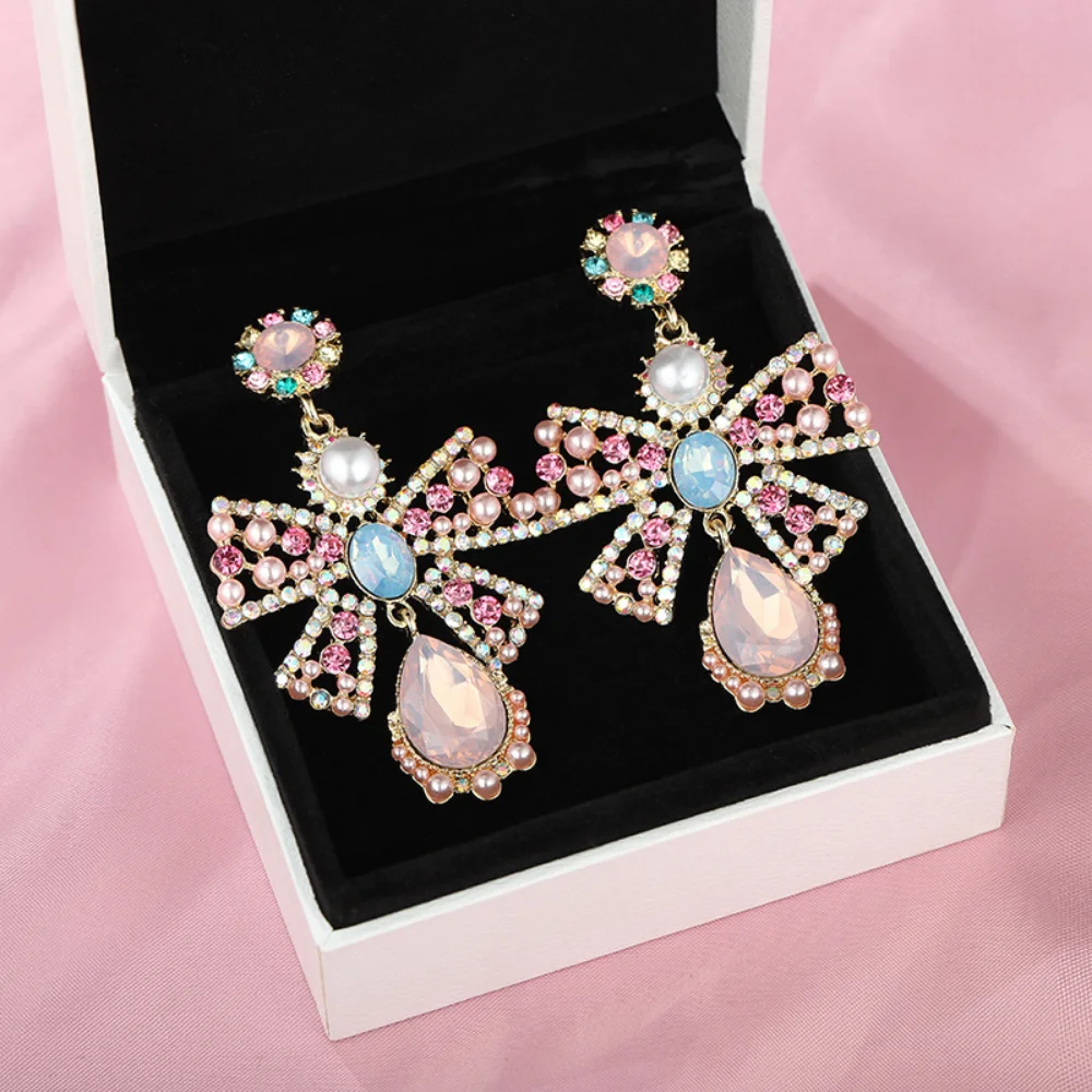Women's Fancy Pink Bow Knot Pearl Earrings Blue Rhinestone Water Drop Crystal Purple Zircon Trendy Colorful Cute Bowknot Earring
Women's Fancy Pink Bow Knot Pearl Earrings Blue Rhinestone Water Drop Crystal Purple Zircon Trendy Colorful Cute Bowknot Earring