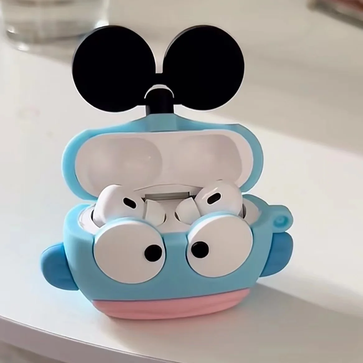 Anime Kawaii Sanrio Hangyodon Pachacco Cute Cartoon Airpods Earring Cover Iphone Wireless Bluetooth Protective Cover Silicone
Anime Kawaii Sanrio Hangyodon Pachacco Cute Cartoon Airpods Earring Cover Iphone Wireless Bluetooth Protective Cover Silicone