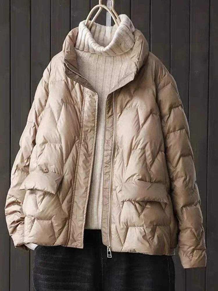 Down Jacket Women Casual Ultra Light Thin Duck Down Coat Winter Elegant Warm Padded Jacket Lady Vintage Loose Solid Cotton Coat
Down Jacket Women Casual Ultra Light Thin Duck Down Coat Winter Elegant Warm Padded Jacket Lady Vintage Loose Solid Cotton Coat