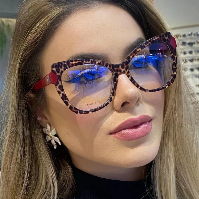 Retro Anti-Blue Light Glasses Women Men Vintage Transparent Polygon Computer Eyeglasses Ultra Light Frame Blue Light Protection
Retro Anti-Blue Light Glasses Women Men Vintage Transparent Polygon Computer Eyeglasses Ultra Light Frame Blue Light Protection
