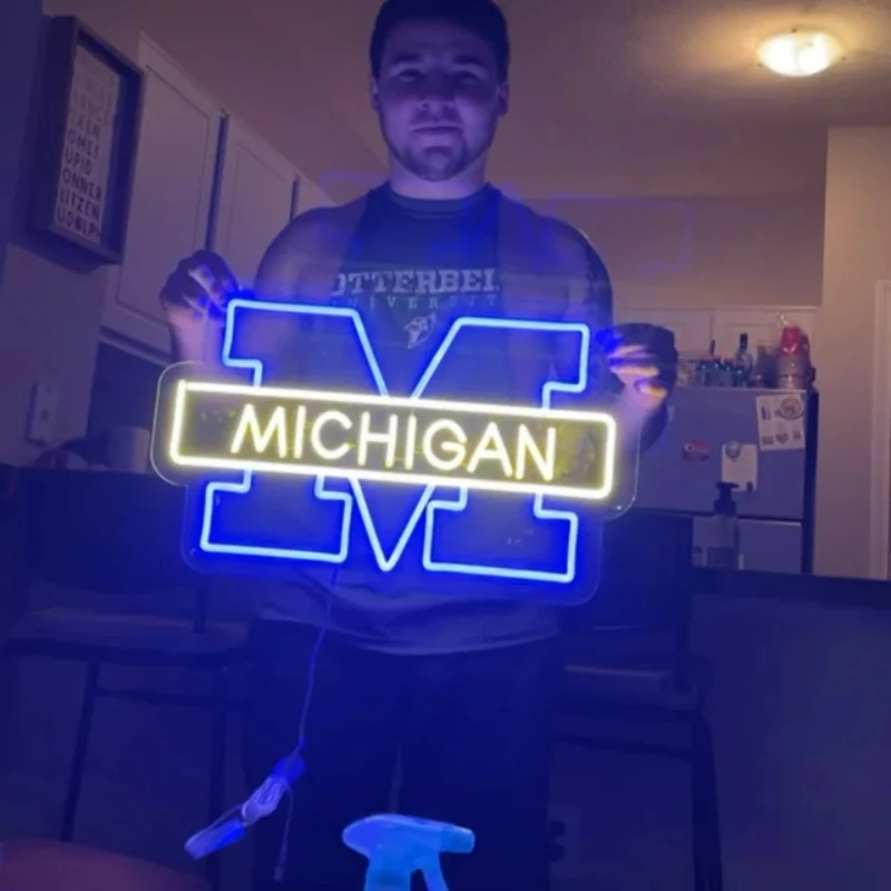 Michigan Neon Sign Custom University of Name Logo Neon Sign Led Neon Light Signs for Room Wall Decor Graduation Event Decoration
Michigan Neon Sign Custom University of Name Logo Neon Sign Led Neon Light Signs for Room Wall Decor Graduation Event Decoration