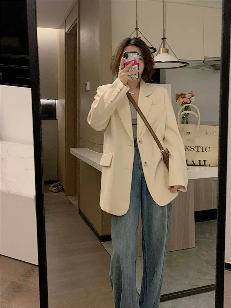 150KG Plus Size Fat MM Spring and Autumn Women's Suit Jacket New Chic White Korean Style Casual High-end Temperament Suit Blazer
150KG Plus Size Fat MM Spring and Autumn Women's Suit Jacket New Chic White Korean Style Casual High-end Temperament Suit Blazer