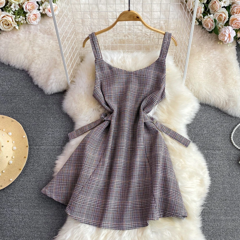 Korean Version of the Strap with Retro Temperament Waist Slimming Wool Plaid Dress
Korean Version of the Strap with Retro Temperament Waist Slimming Wool Plaid Dress