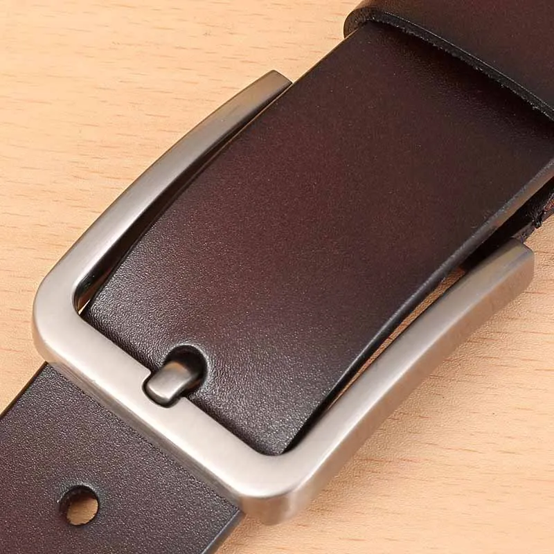 Rsfocus Cowhide Genuine Leather Belts For Men 2022 Brand Strap Male Pin Buckle Vintage Jeans Belt Christmas New Year Gift R681
Rsfocus Cowhide Genuine Leather Belts For Men 2022 Brand Strap Male Pin Buckle Vintage Jeans Belt Christmas New Year Gift R681