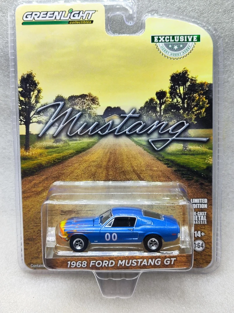 Модель литая автомобиля Ford Mustang GT 1:64, 1968, модель автомобиля из металлического сплава, детские игрушки, коллекционные подарки W770
Модель литая автомобиля Ford Mustang GT 1:64, 1968, модель автомобиля из металлического сплава, детские игрушки, коллекционные подарки W770