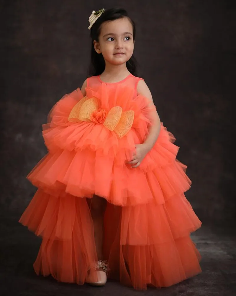 Child Girl Birthday Dress With Bow High-Low Party Dresses Princess Fluffy Tulle Puffy Flower Girl Dresses For Weddings
Child Girl Birthday Dress With Bow High-Low Party Dresses Princess Fluffy Tulle Puffy Flower Girl Dresses For Weddings
