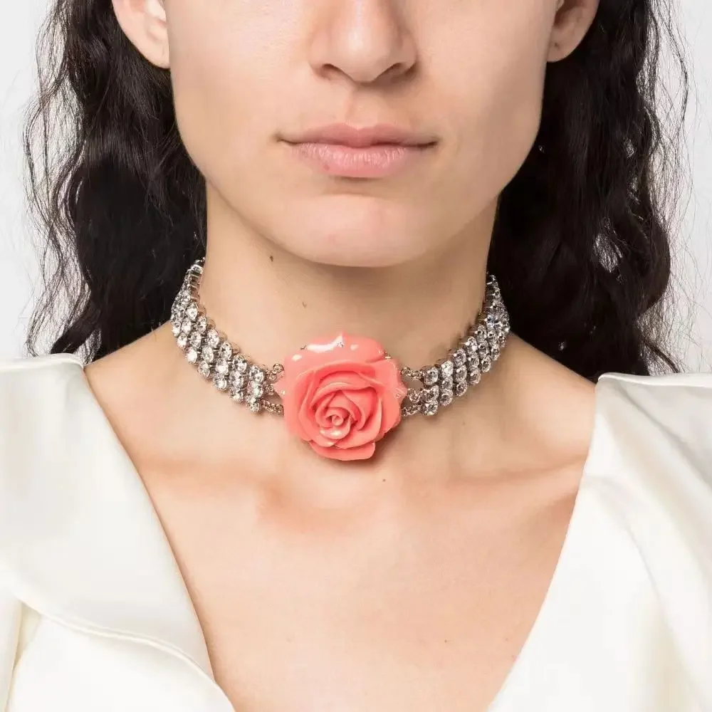 

Designer Brand Crystal Black Red Rose Crystal Diamond Necklace Choker Women Europe America Luxury Jewelry Trend