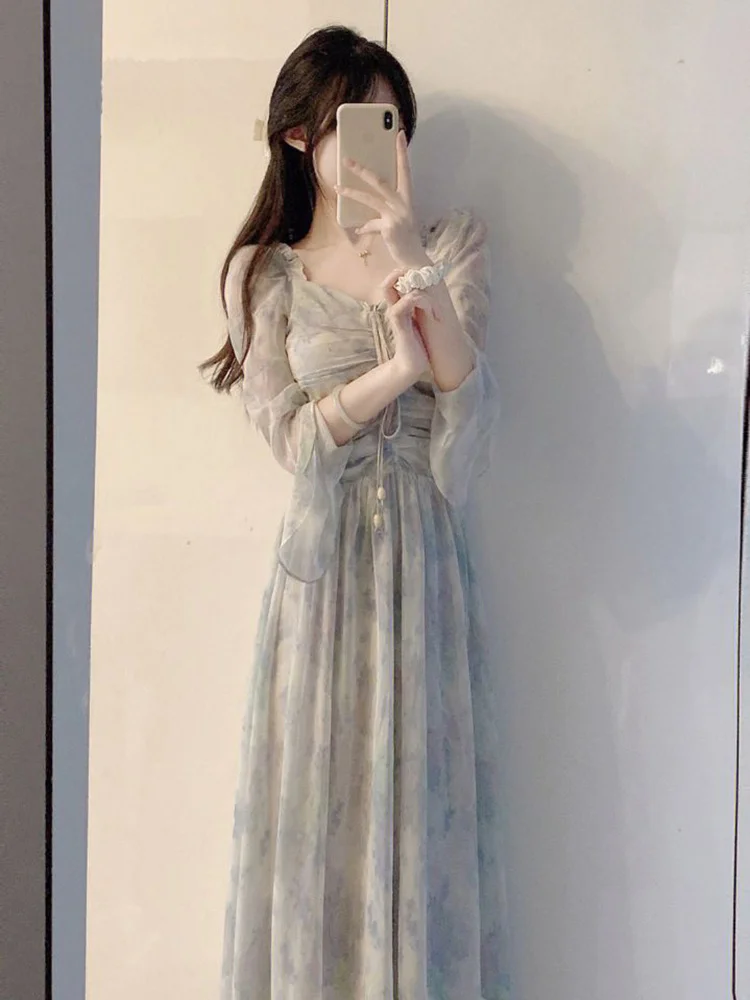 2023 Spring Dress New French Tea Break Gently Tied Long Dress High Sense Small Design Fragmented Flower Dress Girl
2023 Spring Dress New French Tea Break Gently Tied Long Dress High Sense Small Design Fragmented Flower Dress Girl