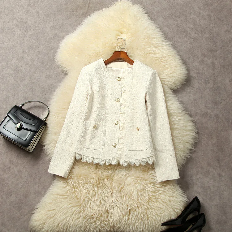 European and American women's clothing 2023 autumn new Round neck Long-sleeved lace fashion Single breasted coat
European and American women's clothing 2023 autumn new Round neck Long-sleeved lace fashion Single breasted coat