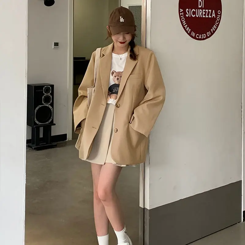 College Style Women'sCasual Suit Jacket Loose Khaki Spring and Autumn High-end Sense Office Lady Single-breasted Suit Blazer Top
College Style Women'sCasual Suit Jacket Loose Khaki Spring and Autumn High-end Sense Office Lady Single-breasted Suit Blazer Top