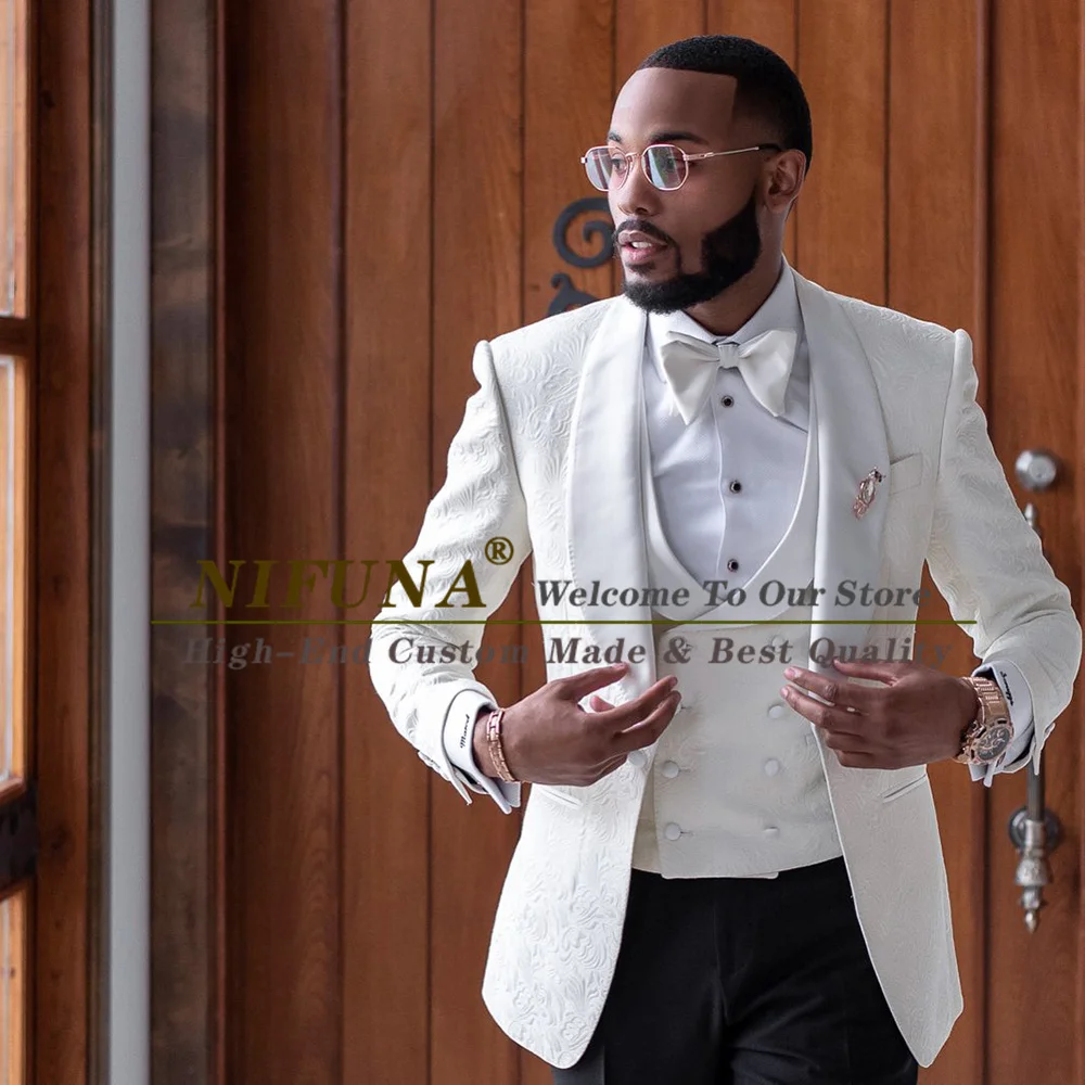 2022 Lastest Design Costume Homme White Jacquard Wedding Suits For Men Stylish Groom Tuxedos Slim Fit 3 Piece Jacket Vest Pants
2022 Lastest Design Costume Homme White Jacquard Wedding Suits For Men Stylish Groom Tuxedos Slim Fit 3 Piece Jacket Vest Pants