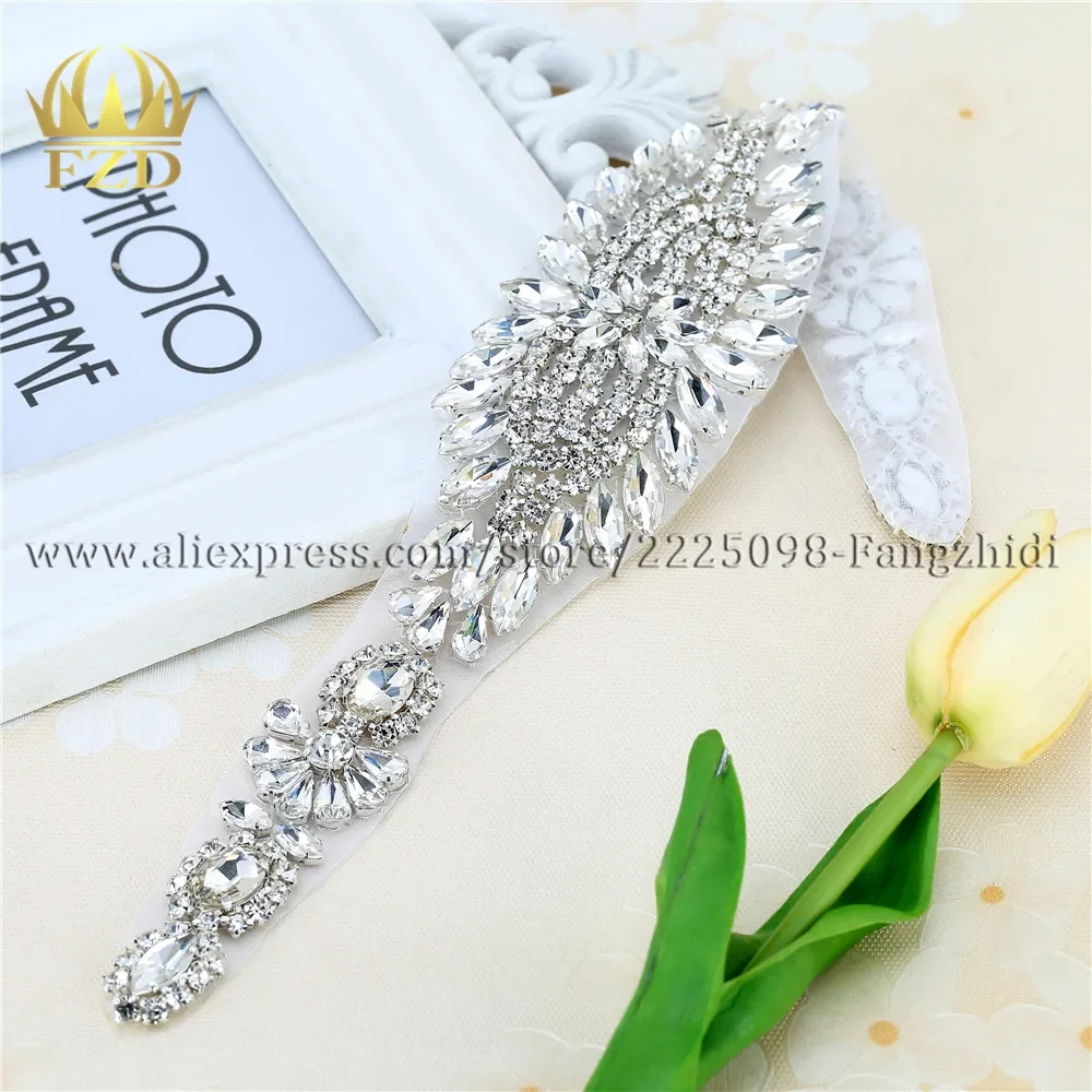 (30 pieces) Wholesale Sewing On Hot Fix Rhinestones Sliver Crystal Diamond Bridal Headbands or Sash Wedding Dresses Appliques
(30 pieces) Wholesale Sewing On Hot Fix Rhinestones Sliver Crystal Diamond Bridal Headbands or Sash Wedding Dresses Appliques