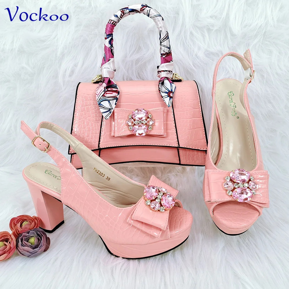

Italian Style Shoes and Bag in Pink Color Peep Toe Sandals with Shinning Crystal 2024 Specials Design Mature Women for Party