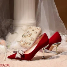 Wedding shoes cat with pointed rhinestone bow suede high heels spring 2021 new Korean Chinese wedding women's shoes 34-39
Wedding shoes cat with pointed rhinestone bow suede high heels spring 2021 new Korean Chinese wedding women's shoes 34-39