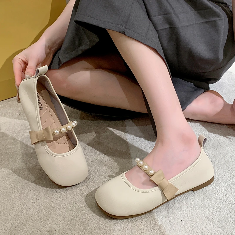 Female Shoes on Sale 2023 Fashion Round Toe Women's Flat Shoes Sweet Bowknot Flat Shoes Soft Sole Non-slip Ladies Single Shoes
Female Shoes on Sale 2023 Fashion Round Toe Women's Flat Shoes Sweet Bowknot Flat Shoes Soft Sole Non-slip Ladies Single Shoes